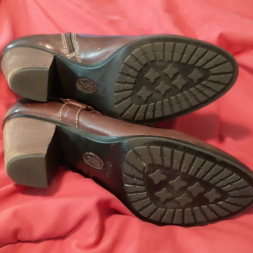 Sofft booties - Picture 4 of 4